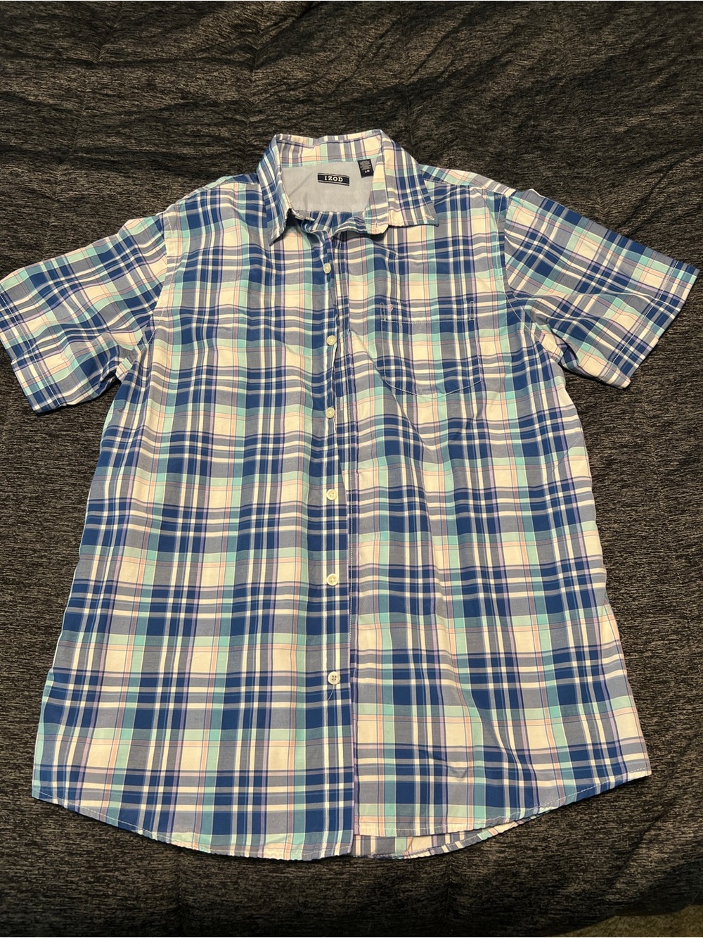 Izod Men’s Short-Sleeve Blue and White Plaid Button-Down Shirt